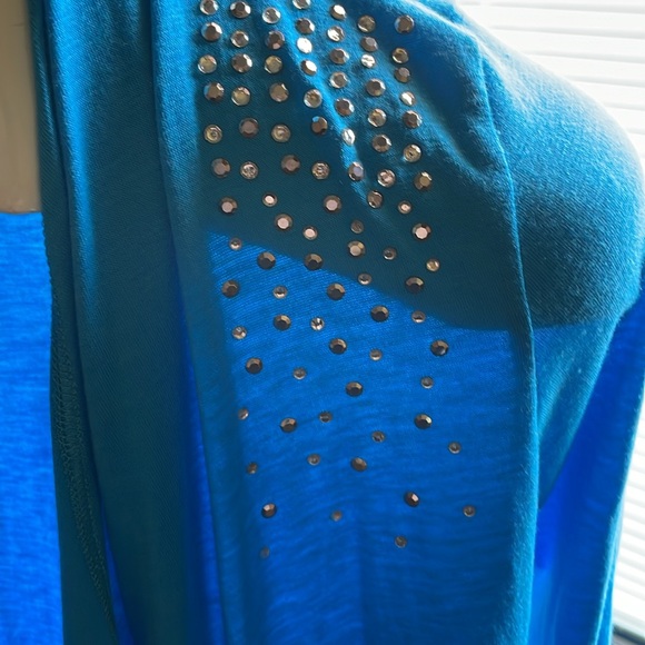 Brand New Isabella Rodriguez Size Small Cardigan - Picture 2 of 3